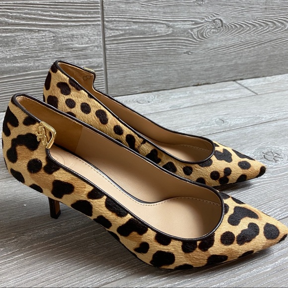 New Tory Burch Leopard Print Heels - Picture 4 of 12